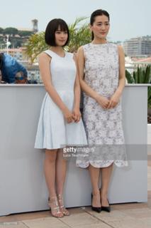 Suzu Hirose feet photo 11