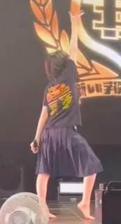 Suzuka feet photo 13