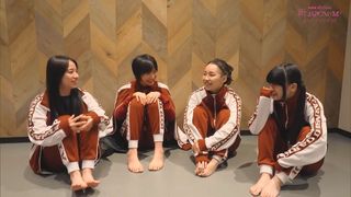 Suzuka feet photo 2