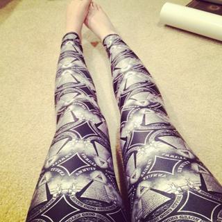 Suzy Berhow feet photo thumbnail