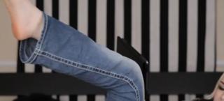 Suzy Berhow feet photo thumbnail