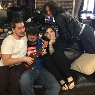 Suzy Berhow feet photo thumbnail