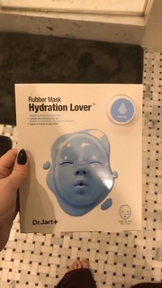 Suzy Berhow feet photo thumbnail