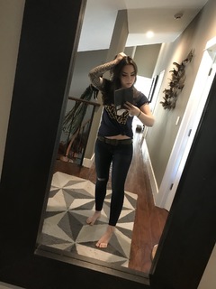 Suzy Berhow feet photo thumbnail