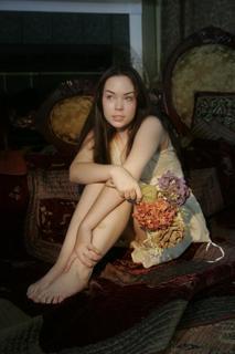 Suzy Berhow feet photo thumbnail