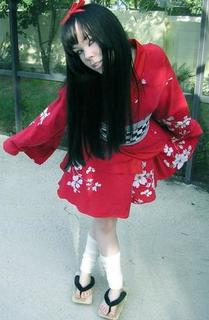 Suzy Berhow feet photo thumbnail