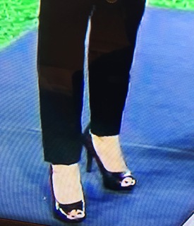 Suzy Kolber feet photo thumbnail