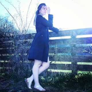 Suzy Lu feet photo 4