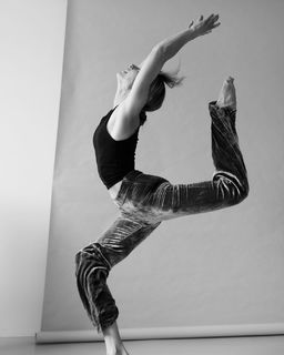 Svenja Jung feet photo 4