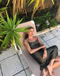 Svetlana Bondarchuk feet photo 15