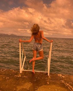 Svetlana Bondarchuk feet photo 16