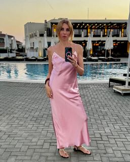 Svetlana Bondarchuk feet photo 8