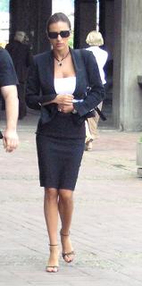 Svetlana-Ceca Raznatovic feet photo thumbnail