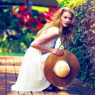 Svetlana Khodchenkova feet photo thumbnail