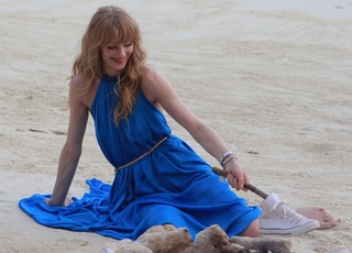 Svetlana Khodchenkova feet photo thumbnail