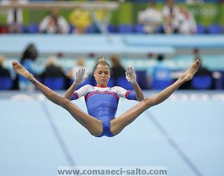 Svetlana Khorkina feet photo 2