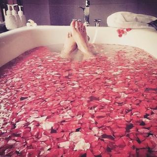 Svetlana Loboda feet photo 6