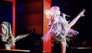 Svetlana Loboda feet photo 4