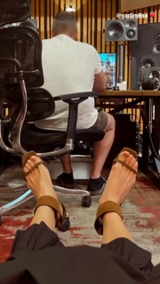 Svetlana Loboda feet photo 10