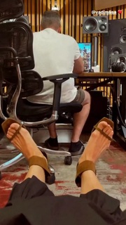 Svetlana Loboda feet photo 9