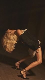 Svetlana Loboda feet photo 1