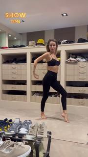 Svetlana Loboda feet photo 10