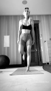 Svetlana Loboda feet photo 2