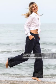 Sveva Alviti feet photo 6