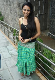 Swara Bhaskar feet photo 6