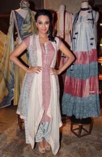 Swara Bhaskar feet photo 2