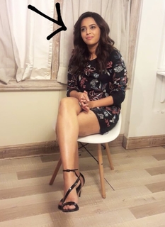 Swara Bhaskar feet photo 6
