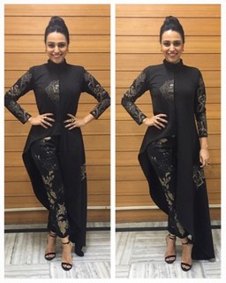 Swara Bhaskar feet photo 8