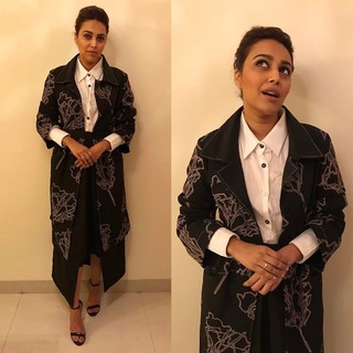 Swara Bhaskar feet photo 2