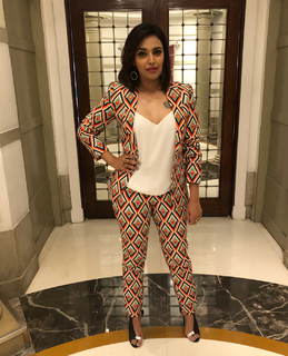 Swara Bhaskar feet photo 6