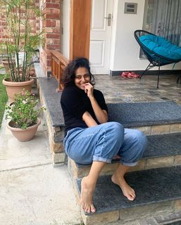 Swara Bhaskar feet photo 4