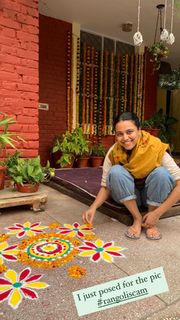 Swara Bhaskar feet photo 13