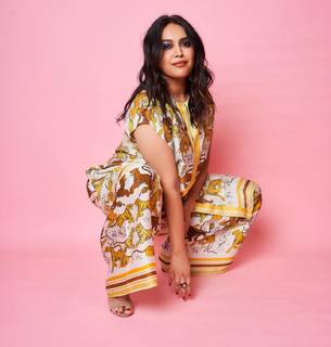 Swara Bhaskar feet photo 9
