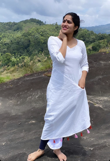 Swasika feet photo 4