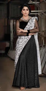 Swasika feet photo 2