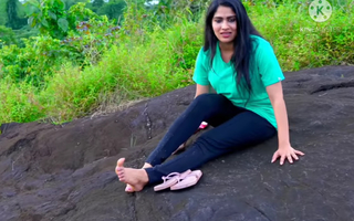 Swasika feet photo 11