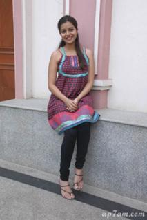 Swathi Reddy feet photo 5