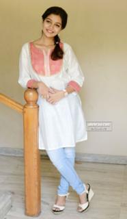 Swathi Reddy feet photo 19