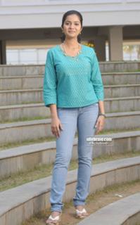 Swathi Reddy feet photo 7