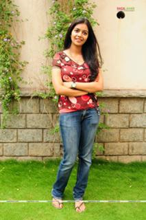 Swathi Reddy feet photo 12