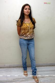 Swathi Reddy feet photo 8