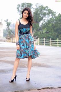 Swathi Reddy feet photo 17