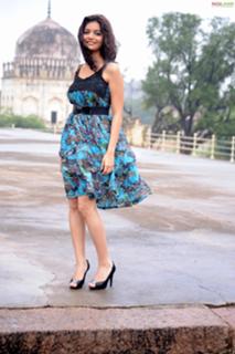 Swathi Reddy feet photo 15