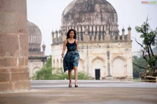 Swathi Reddy feet photo 8