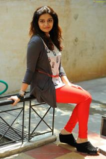 Swathi Reddy feet photo 19