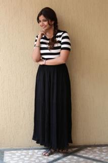 Swathi Reddy feet photo 13